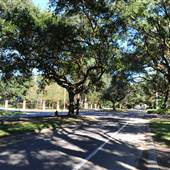 Hundred Oaks