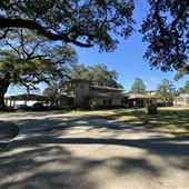 Southern University: Donald C. Wade House