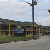 Days Inn & Suites